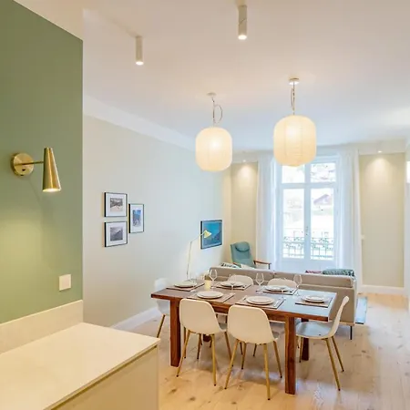 Majestic Alpin - A Luxurious With A Nordic Feel Apartment Chamonix